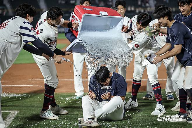 “겨울 동안 뭐했나” 김태형 감독 ‘쓴소리’→롯데 ‘강속구 유망주’, 2군서 선발 준비 [SS시선집중]