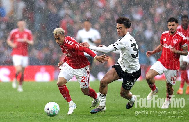 [pl.review] '강등 위기' 토트넘, 하늘이 돕는다...'골대 불운+득점 취소' 노팅엄 풀럼과 0-0 무승부→17위 추격