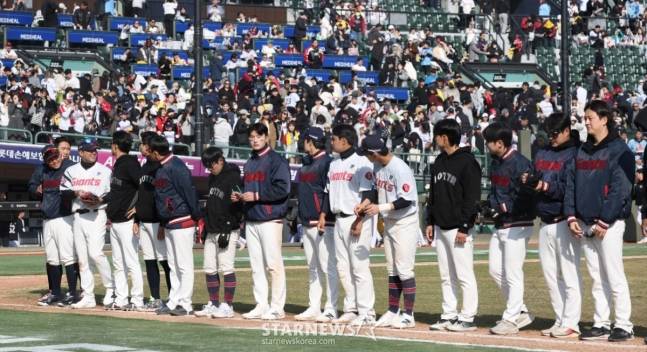 롯데 불법도박 직후 '선수단 모아놓고' 캡틴 발언 공개, 심지어 38세 베테랑까지 나섰다