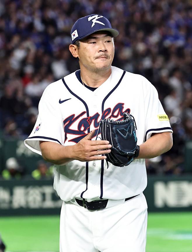 '韓 8강행 주역' 42세 국가대표는 왜 이렇게 감독 말을 안 듣나…