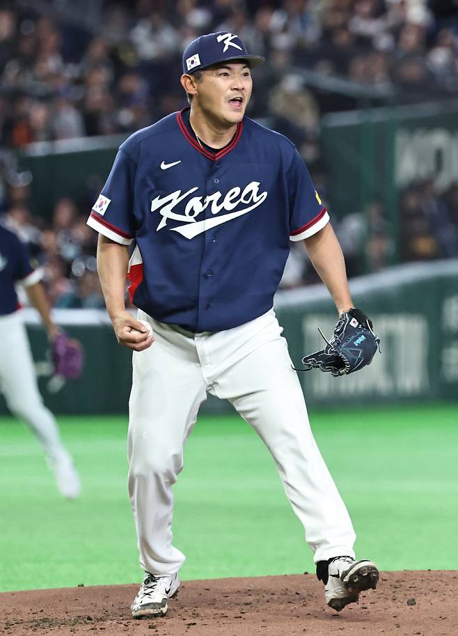 '韓 8강행 주역' 42세 국가대표는 왜 이렇게 감독 말을 안 듣나…