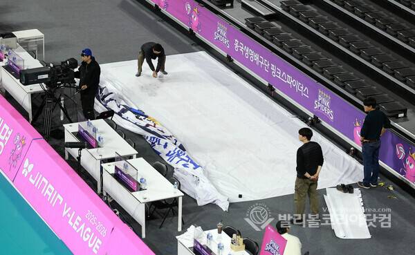 '사진 조작 논란' KOVO, 여자부 한국도로공사 정규리그 1위 확정 SNS 뉴스에 자료사진 사용