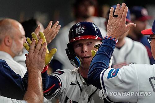침울해진 도미니카, 미국 4회 홈런 2방으로 2-1 역전[미국-도미니카]