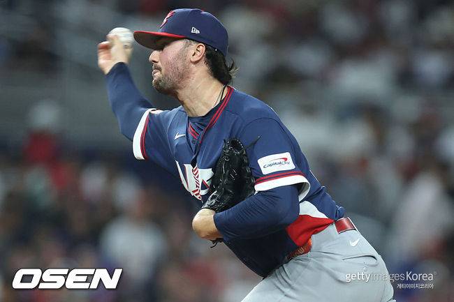 160km 사이영상 에이스도 도미나카 타선은 힘들다, 4⅓이닝 1실점 강판…겨우 리드 지켰다 [WBC]