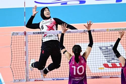 여자배구 '특급' 메가, V리그 복귀 무산…