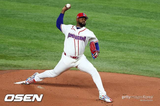 ‘도미니카 최강 타선 막았다’ 미국, 홈런 2방 앞세워 4강 2-1 진땀승…3연속 결승 진출 [WBC]