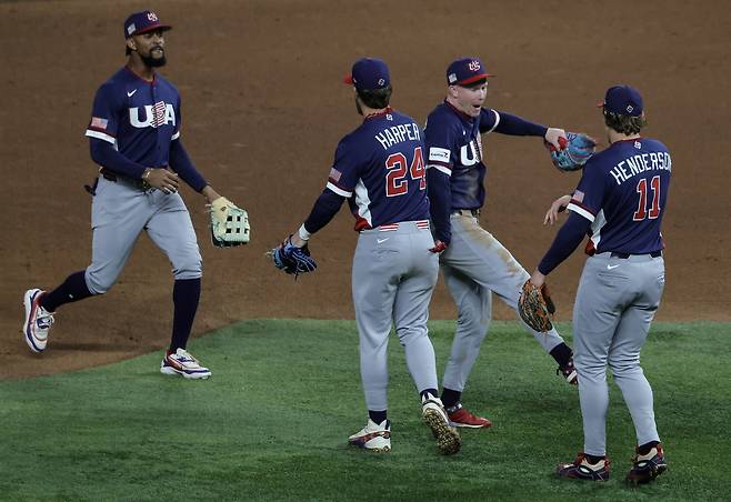 ‘괴물’ 스킨스도 혀를 내둘렀다···도미니카공화국전 4⅓이닝 1실점 승리 “역대 가장 힘든 타선”