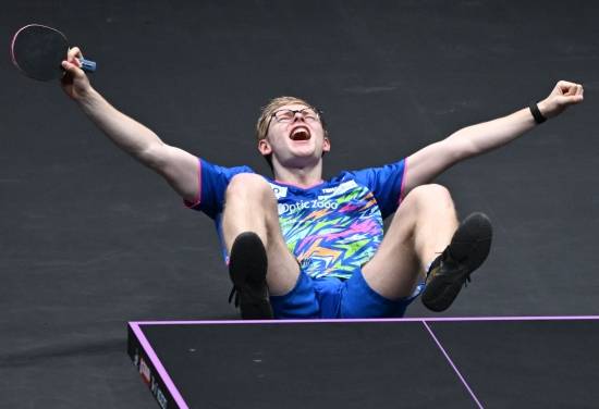 '만리장성 붕괴' 中 탁구, 홈에서 끔찍한 대참사…남·여 모두 우승 실패→