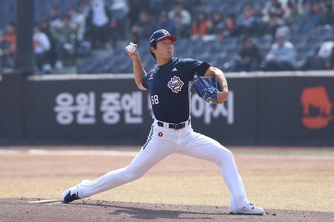 '한화 불펜 왜 이래? 8실점 연쇄 방화' 두산, 8-4 역전승→단독 2위 수성…양의지 추격 스리런+박지훈 결승타 [대전:스코어]