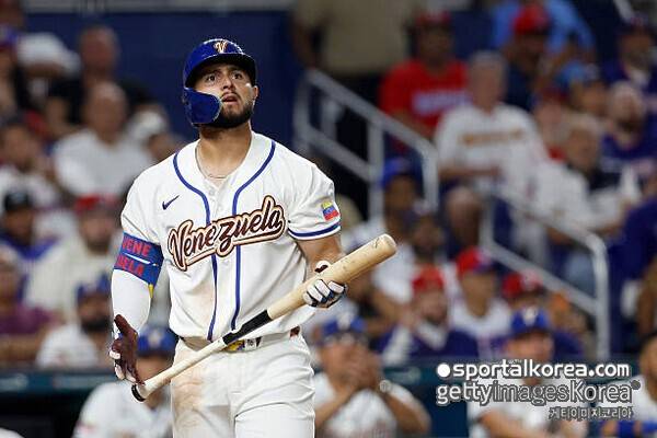 한국 콜드게임으로 이긴 도미니카도