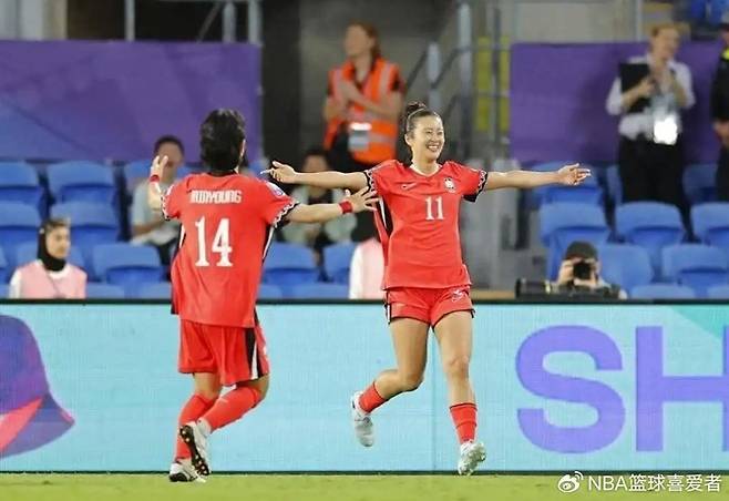 中 깜짝 놀랐다!