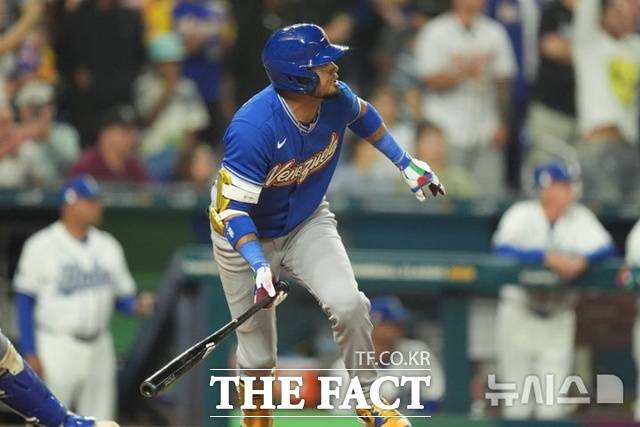 ‘이 카드가 성사되다니’…베네수엘라, 마두로 체포한 미국과 결승에서 만났다 [WBC]