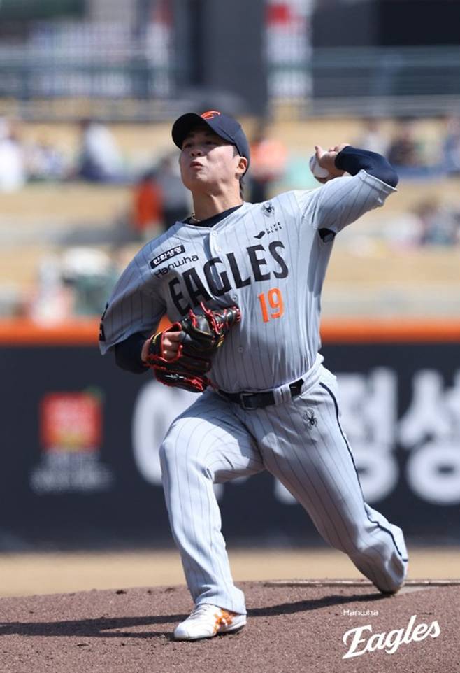 한화 '고작 1.5억'에 5선발 찾았나…'KKKKKK' 대만 특급 좌완, 4⅓이닝 3피안타 무실점 쾌투 [대전 라이브]