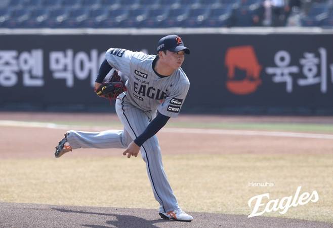 한화 '고작 1.5억'에 5선발 찾았나…'KKKKKK' 대만 특급 좌완, 4⅓이닝 3피안타 무실점 쾌투 [대전 라이브]