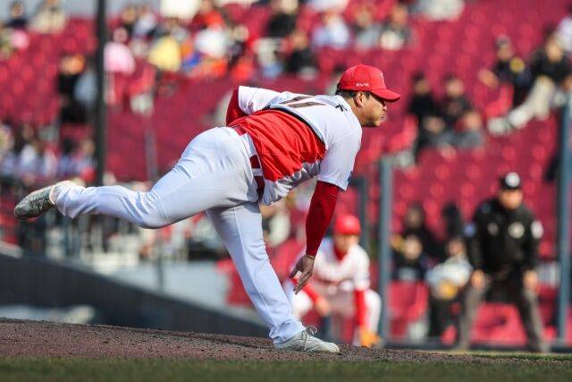 KIA 조상우 143km로 뚝, 그런데 1이닝 잘 막았고 포크볼도 OK…이걸 어떻게 봐야 하나 ‘운명의 2년’