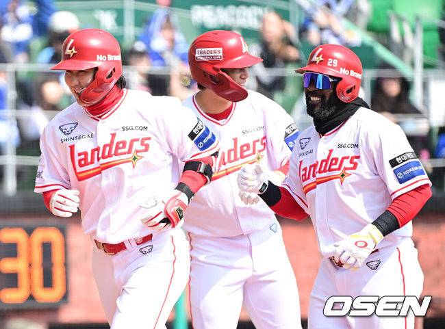 “오늘이 개막전이면 좋을텐데…” 2안타 1홈런 4타점 폭발! 518홈런 레전드, 너무 좋아서 아쉽다 [오!쎈 인천]