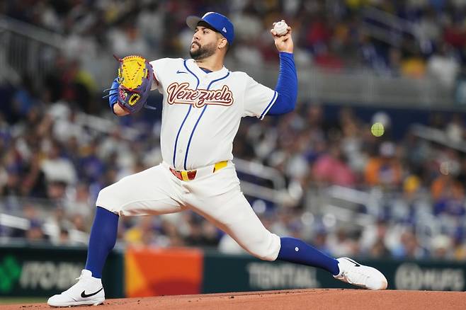 '오타니 무너트린' 헤이수스, KBO리그 극찬…