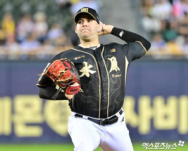 '오타니 무너트린' 헤이수스, KBO리그 극찬…