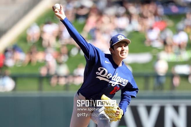 160km 던지면 뭐하나 '볼볼볼볼'…또 강판→재투입 굴욕, 사사키 선발 가능한거 맞나?