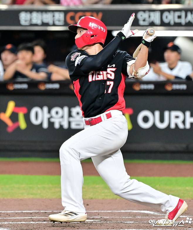 'KIA 얼마를 줘야 하나' 시범경기 5할 맹타, 예비 FA 방망이 벌써 뜨겁네