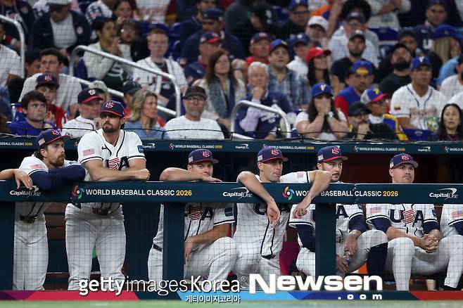 미국 일본 다 꺾고 WBC 우승..특별 규정까지 세운 ‘MLB 사무국 꿈’ 박살낸 베네수엘라