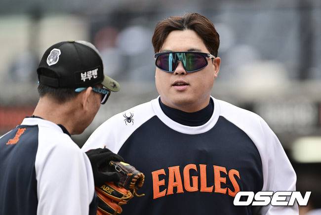 39살인데 연봉 42억 실화냐, 전년 대비 26억 인상→프로야구 연봉킹 등극! 韓 21년차 최고 연봉까지 갈아치웠다