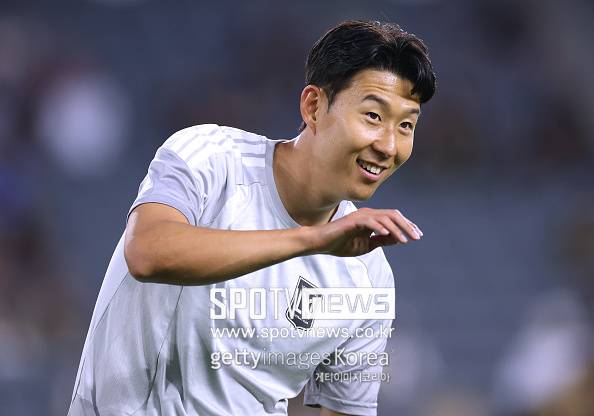 '대형사고 위기' 한국 축구, 미친 백태클 한번에 망할 뻔...손흥민의 격노, LAFC는 2-1 역전승으로 챔피언스컵 8강 진출