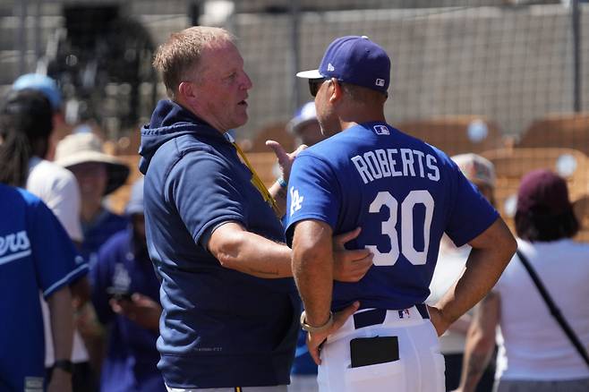 WBC 가지 말았어야 했다고? 천만에, 김혜성 7G 연속 안타-3G 연속 도루...2루 경쟁 선두주자