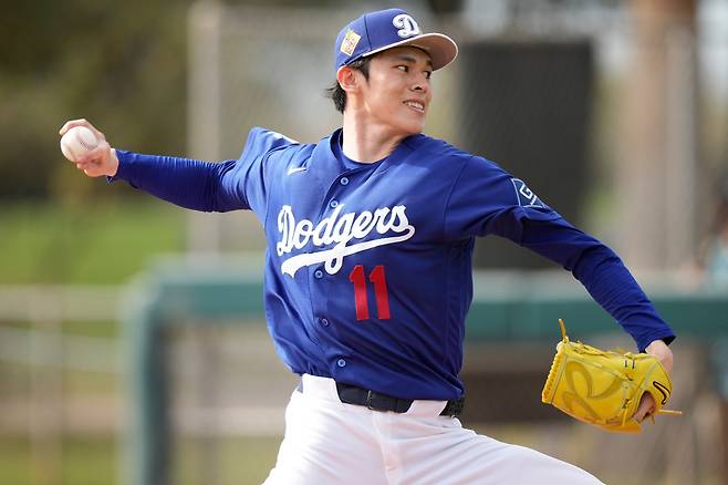 3회 강판→4회 또 등판→5회 또 강판. 160km 던졌는데 볼넷주고→홈런맞고→3실점. '애지중지' 사사키 언제 잘던지나