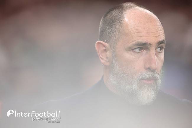 8강 탈락에도 '감사합니다, 정말 감사합니다'...감독-선수 입 모아