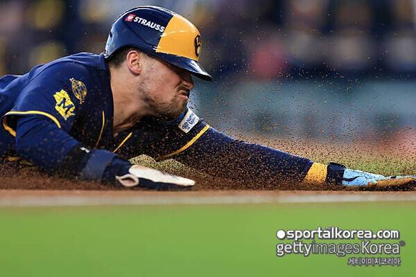 '3:3 초대형 트레이드 주인공', 신인왕 투표 전체 3위 출신 선수, 개막전 보스턴 주전 3루수로 나선다