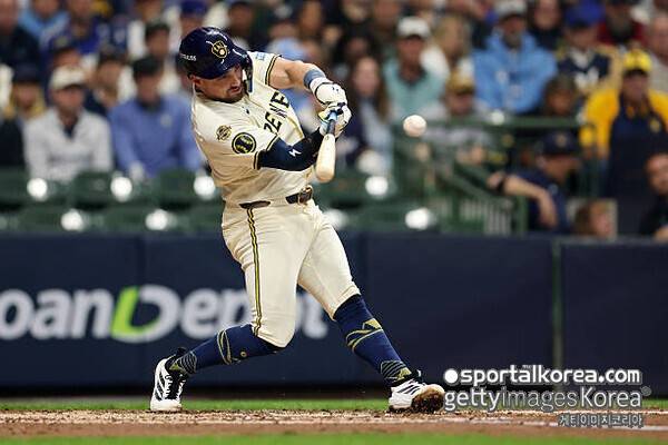 '3:3 초대형 트레이드 주인공', 신인왕 투표 전체 3위 출신 선수, 개막전 보스턴 주전 3루수로 나선다