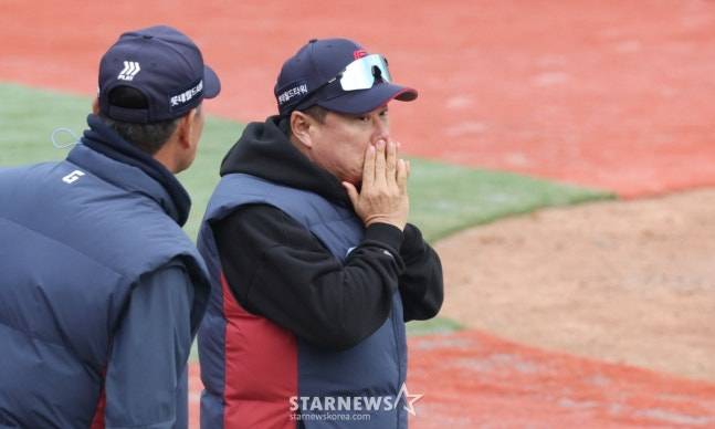 '평일 정규 경기도 아닌데 2368명이나' 사령탑도 감사인사