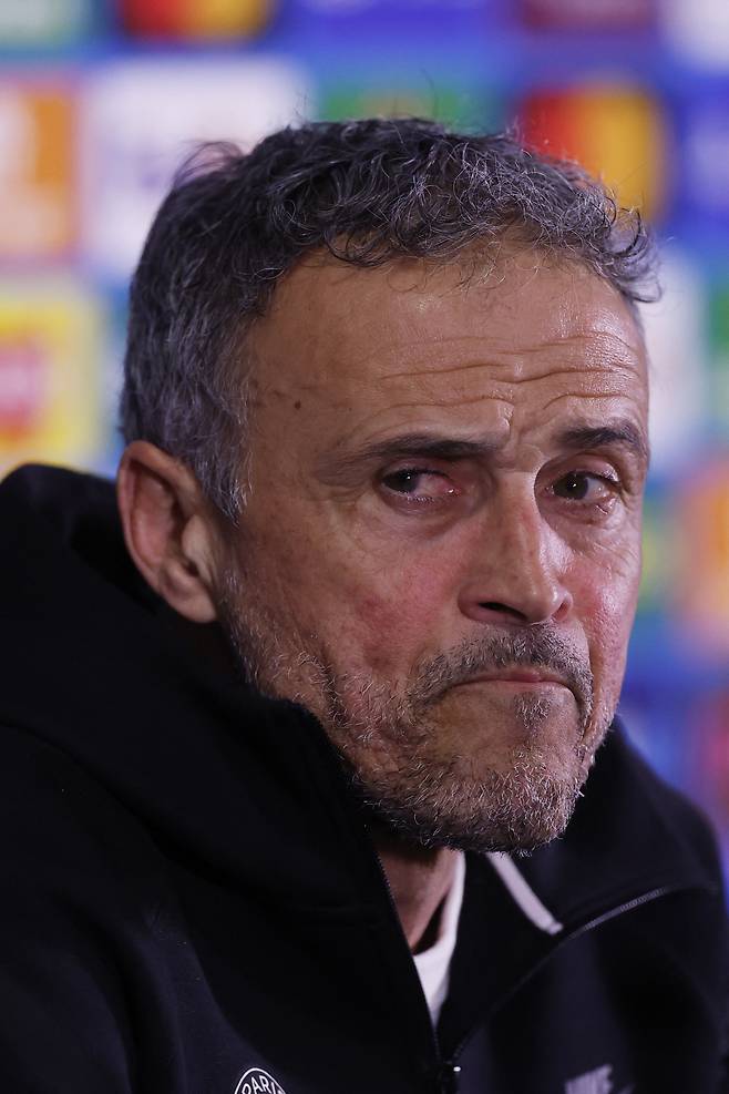 설마 '이강인 데리고 맨유' 갈까...엔리케 감독, 영입 명단 최상단 확인 'UCL 우승 변수'