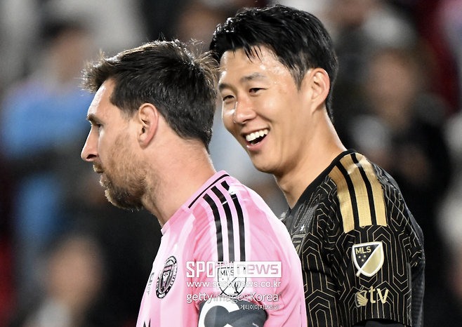 손흥민 2-0 메시