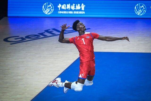 ‘쿠바 국대’ 마쏘, 이란 떠나 한국행 택했다! 헤난 감독의 계획은...“MB와 OP 모두 가능한 선수” [MD천안]