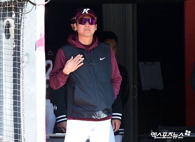 롯데에 혼쭐난 '14억' 키움 뉴 페이스, 사령탑은 믿는다…