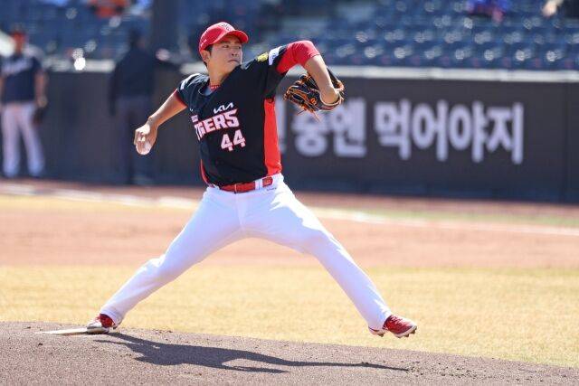 “한화전이라 이 깨물고 던졌나…” 꽃범호 미소, 광주에 새롭게 뜬 태양이 대전에 돌아와 한화에 매운 맛 선사[MD대전]