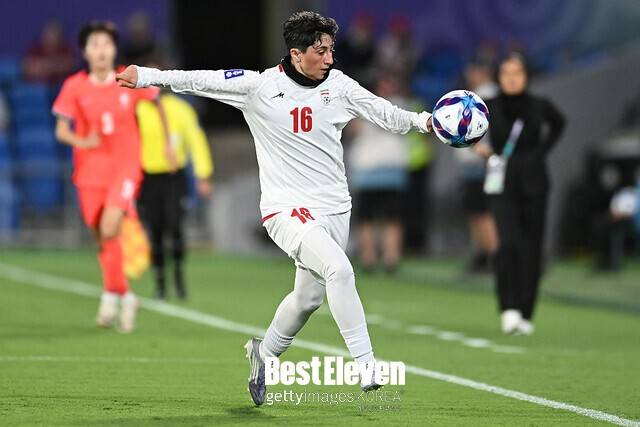 망명 거부하고 귀국 직후 방송 등장… 이란 女대표