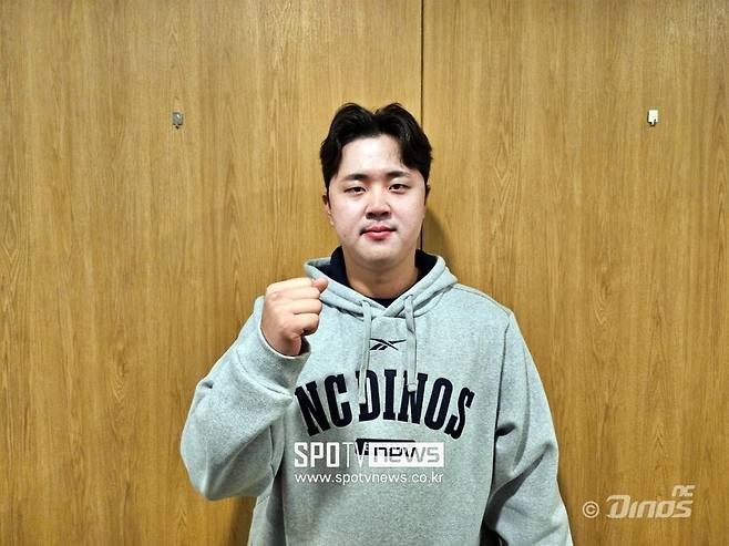 3연타석 홈런도 쳤는데, 만루홈런이 처음일 줄은…'국대 포수' 홈런치고 지갑도 열었다