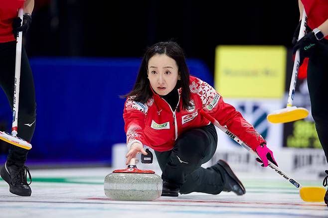 일본에 무너진 韓 여자컬링 '팀 5G', 중국은 꼭 이긴다→세계선수권 토너먼트 진출 가시권…