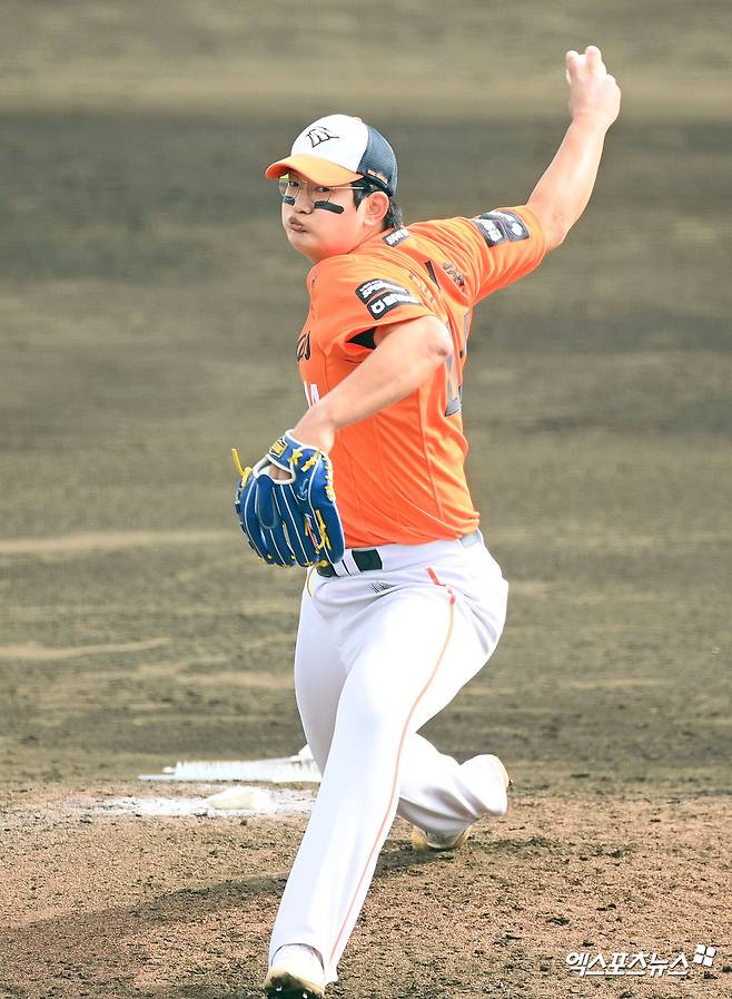 한화 팬들 열광했다! '최고 153km+KKK' 김서현 완벽한 마무리…정규시즌 앞두고 기대감 치솟는다 [대전 현장]