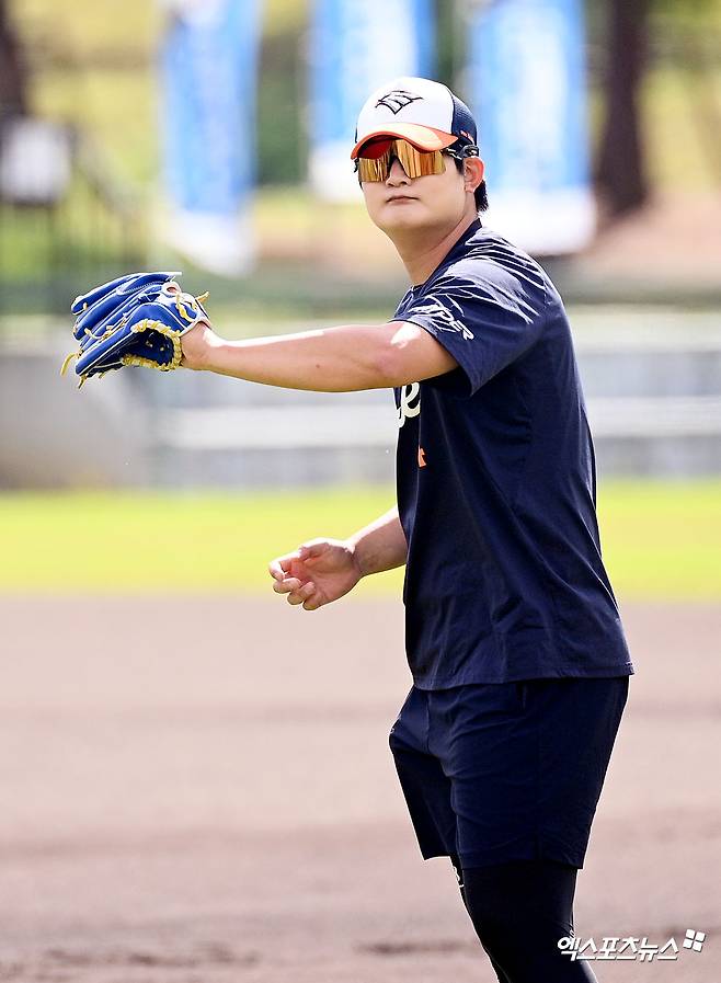 한화 팬들 열광했다! '최고 153km+KKK' 김서현 완벽한 마무리…정규시즌 앞두고 기대감 치솟는다 [대전 현장]