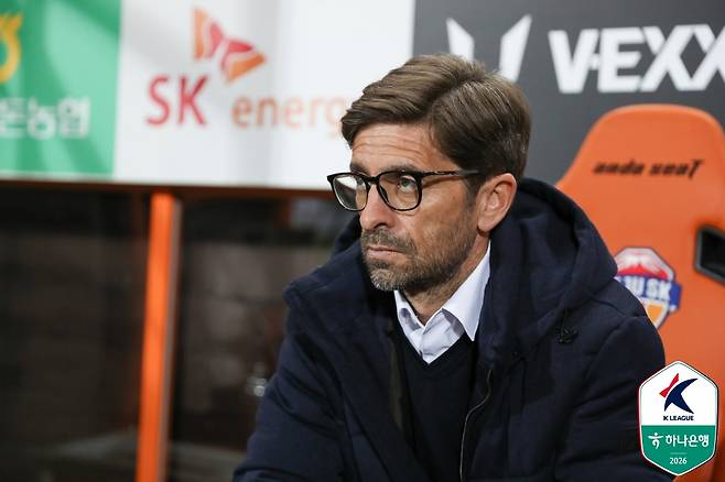 4경기 무승→최하위 추락…'후반 집중력 붕괴' 제주SK, 세레스틴 앞세워 강원 원정서 반전 노린다