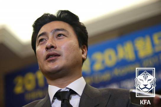 안정환 소신발언 “J리그가 부럽긴 부럽다…왜 우린 맨날 뒤에서 따라가는 입장인지 모르겠어”