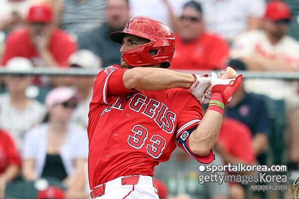 김혜성에 밀려 방출당하더니, 커리어 꼬이네…前 다저스 베테랑 유틸리티, 로스터 제외 통보→자진 퇴단