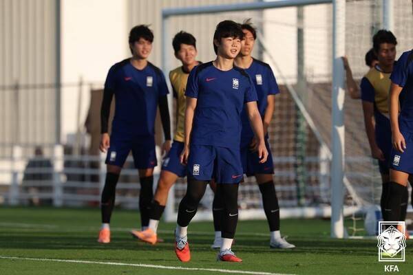 [오피셜] '코리안 네이마르' 축구 천재로 주목받던 김예건 전북현대와 준프로 계약...