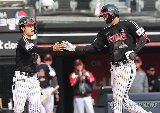 KBO 시범경기 호성적, 가을야구로 이어지나?…데이터는 '아니오'