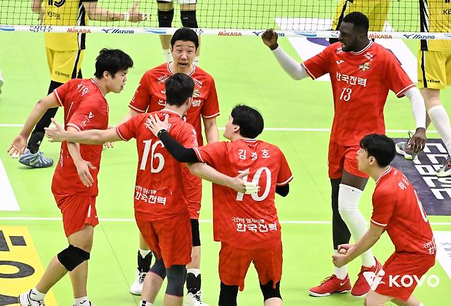 '봄 배구 탈락' 남녀부 여섯팀, 새 시즌 준비 어떻게 하나