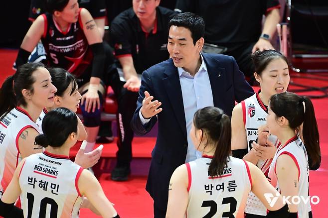 '봄 배구 탈락' 남녀부 여섯팀, 새 시즌 준비 어떻게 하나